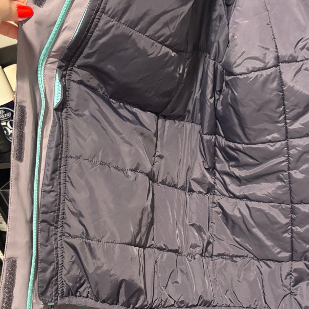 The North Face Gray and Teal Outdoor Jacket - Picture 4 of 4